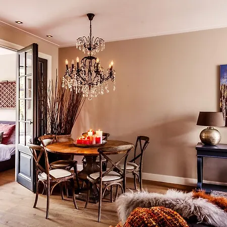 Appartement Livia's Hideaway Elegant Amsterdam