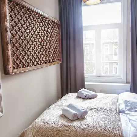 Apartment Livia's Hideaway Elegant *