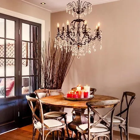 Livia's Hideaway Elegant Amsterdam